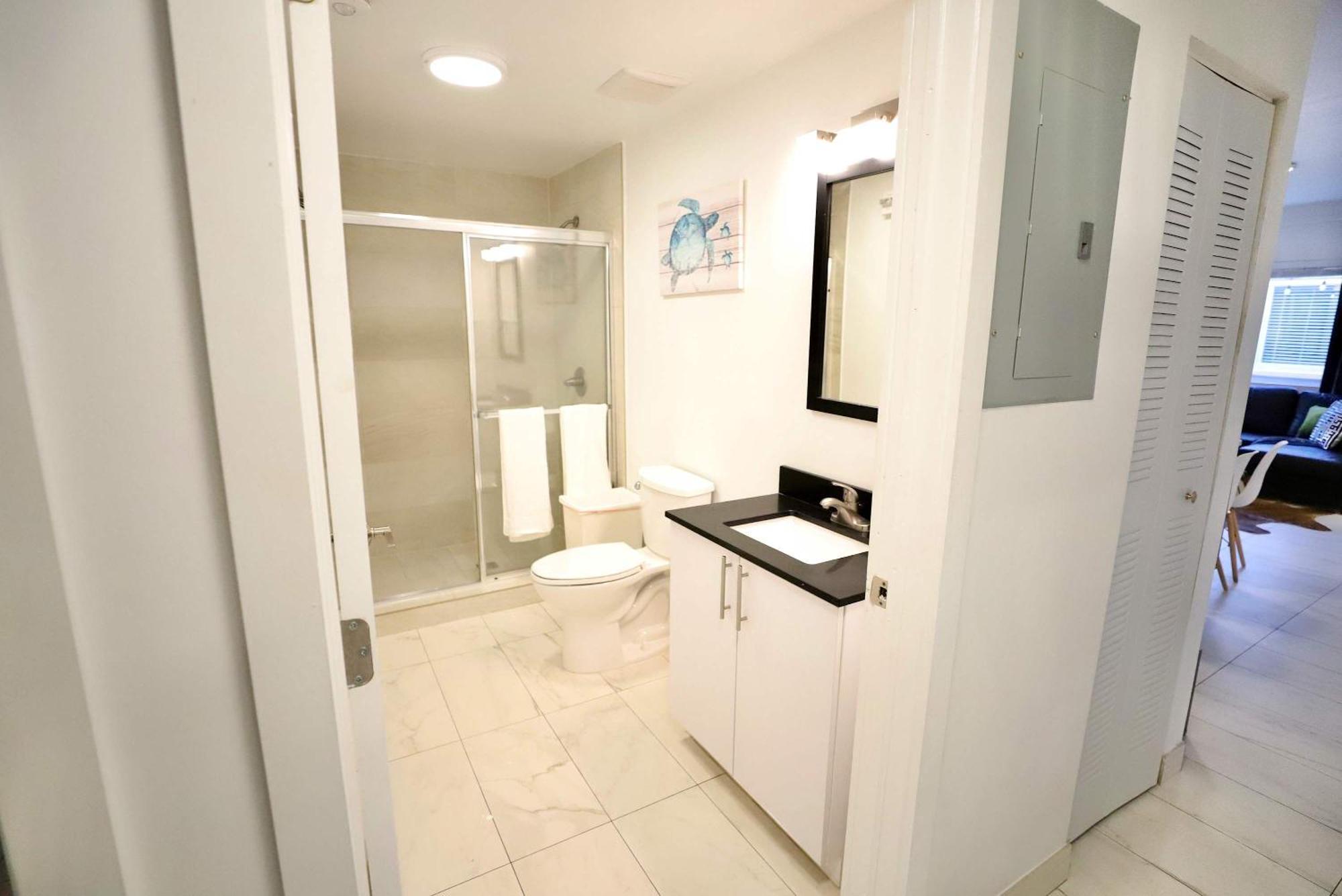 3 Bedroom 3 Bathroom Miami Beach Apartment With Free Parking Экстерьер фото